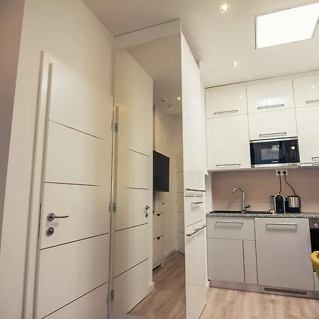 Jobelhome Castle District Apartamento